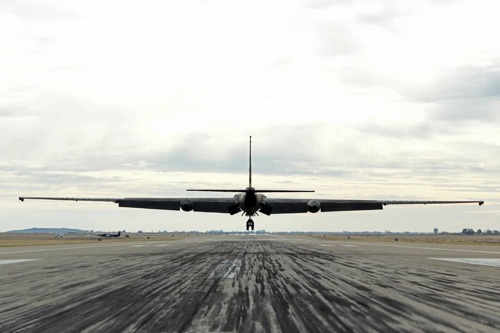 [情報] 美國空軍準備在2026年退役U-2偵察機