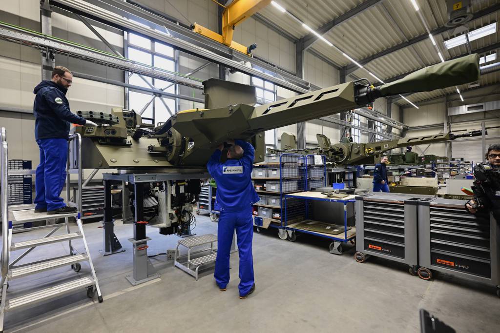NextImg:EU proposes $1.6 billion plan to prop up defense industry