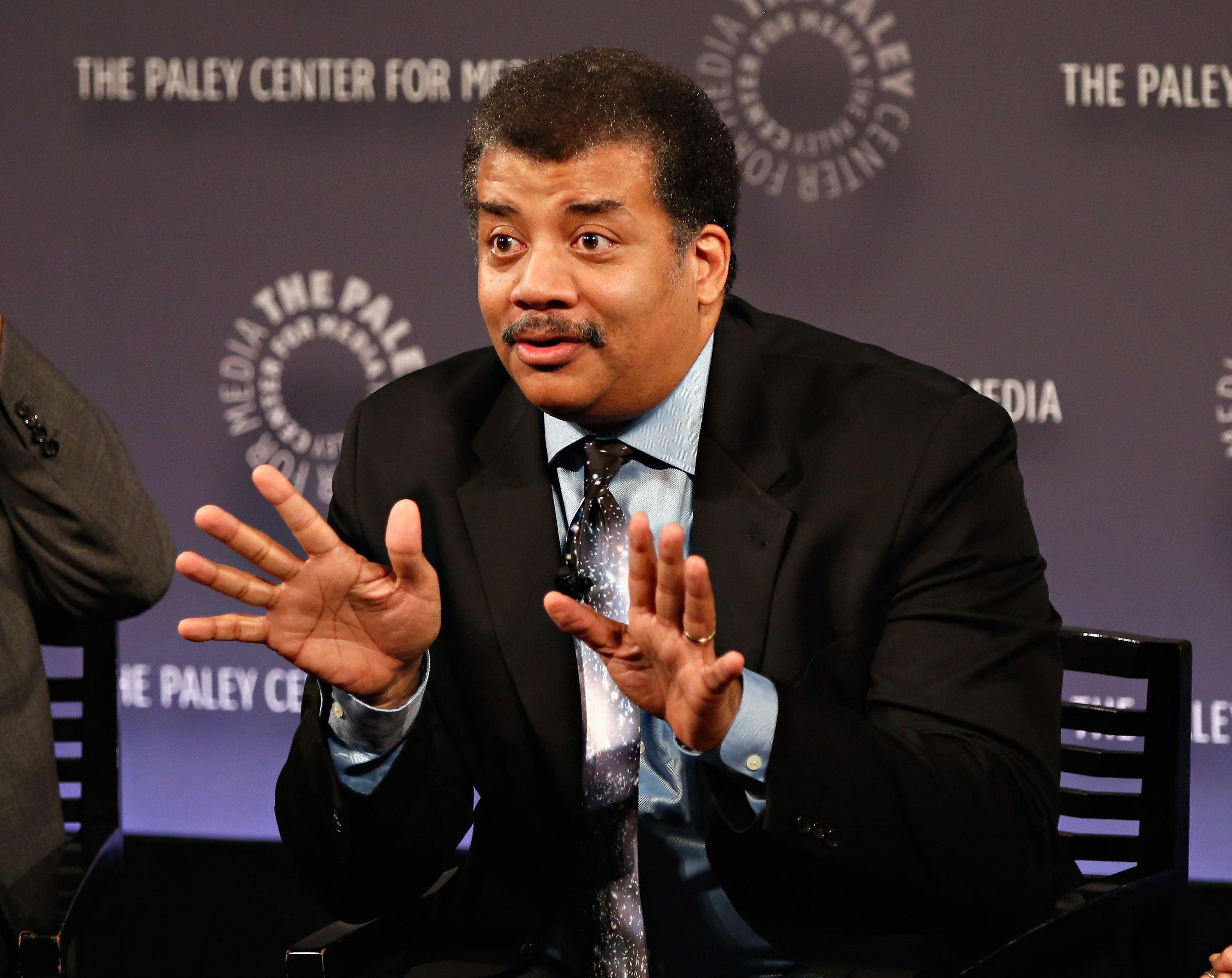 Neil degrasse tyson wife