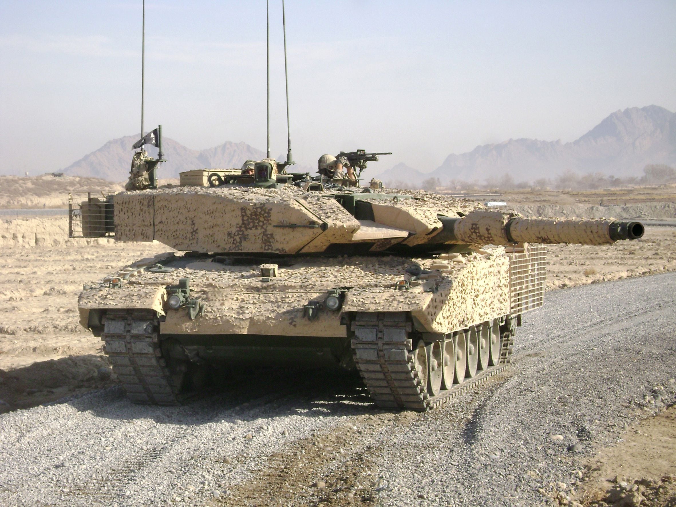 Report: Oman May Acquire German Leopard Tanks
