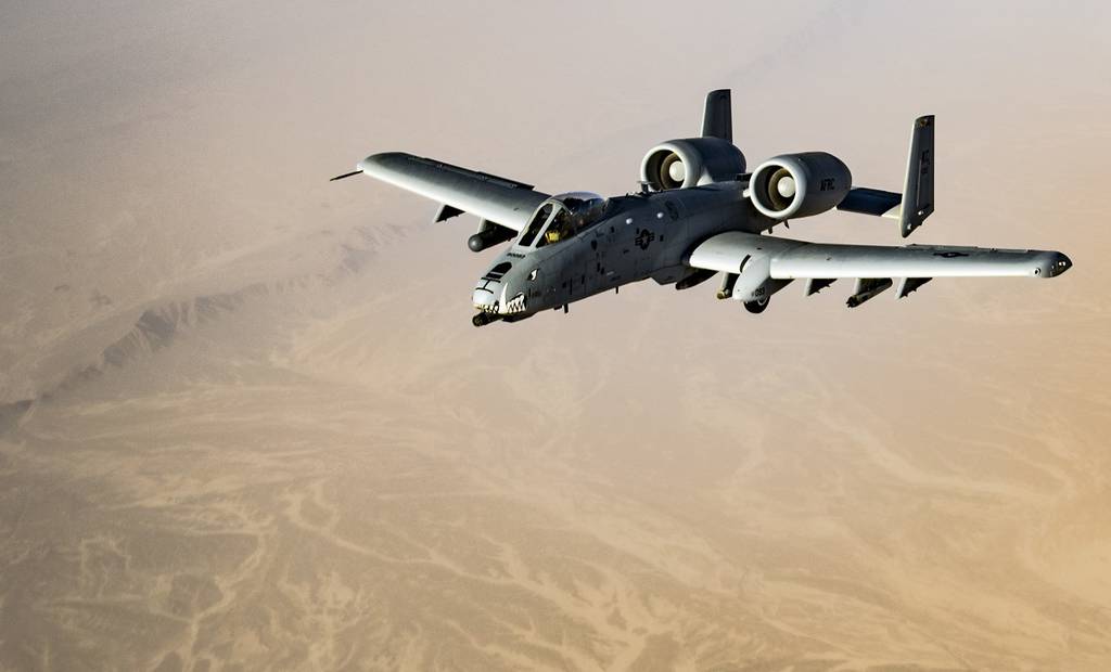 Transfer three A-10 aircraft squadrons to Ukraine now