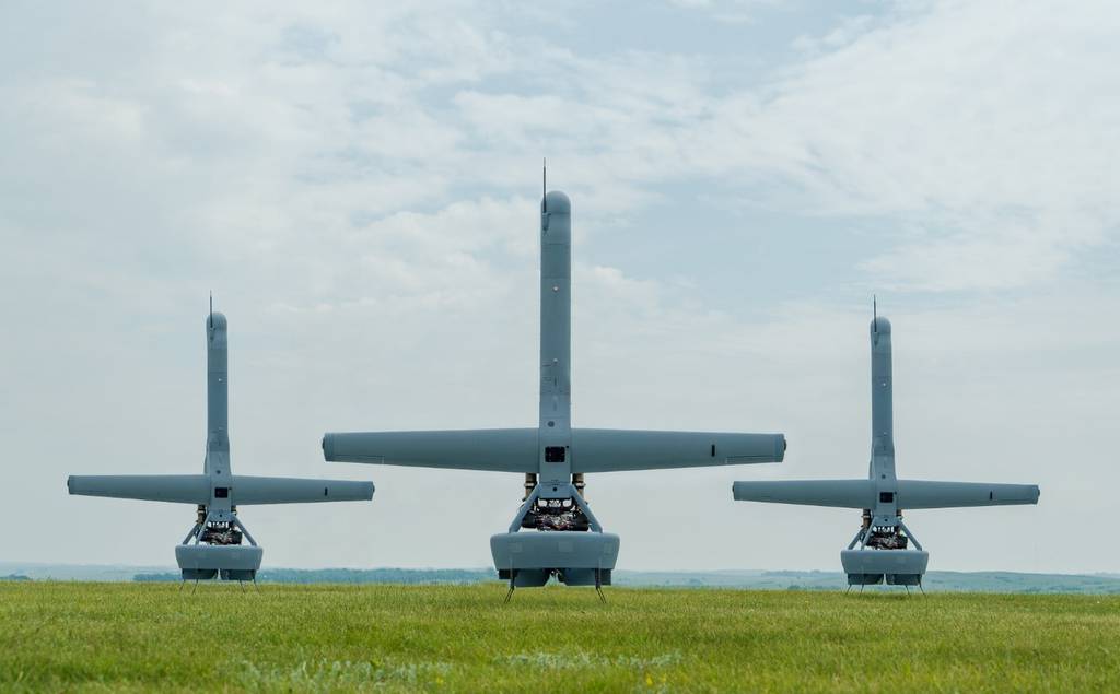 Shield AI unveils V-Bat Teams drone swarm tech, with eye to Replicator