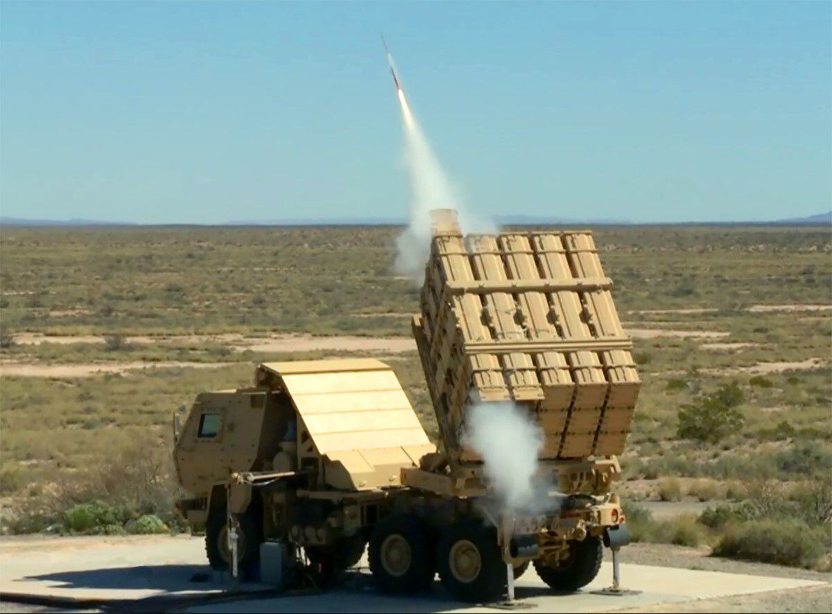 【格安saleスタート】 US Army's air defense modernization boss on missiles 戦記、ミリタリー