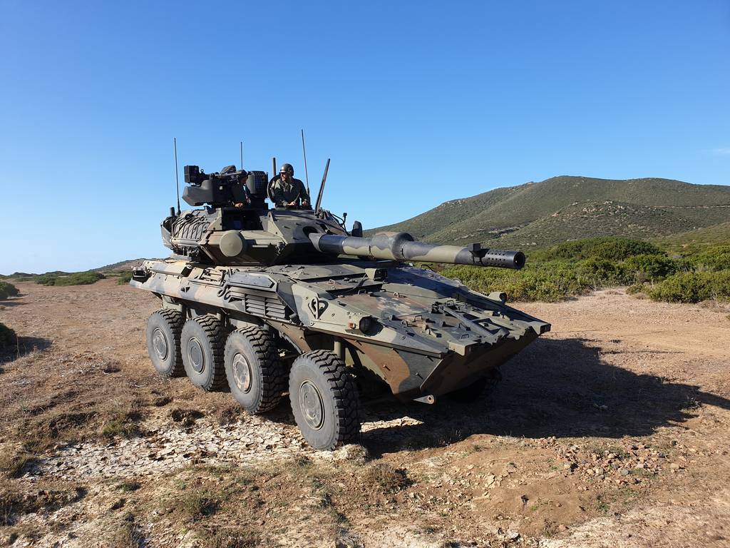 Brazilian Army chooses Italian armored vehicle Centauro II