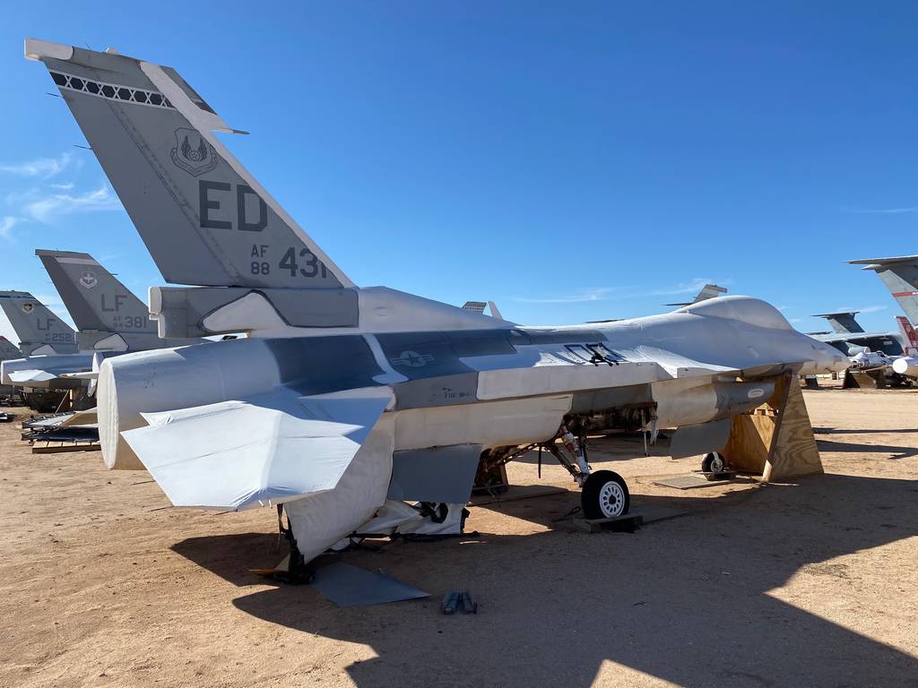 How Two F-16S From The Us Air Force's 'Boneyard' Will Find A Second Life As  Digital Models