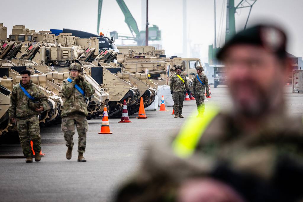 De Europeanen hebben een corridor opgezet om de NAVO-troepen naar het oosten te sturen