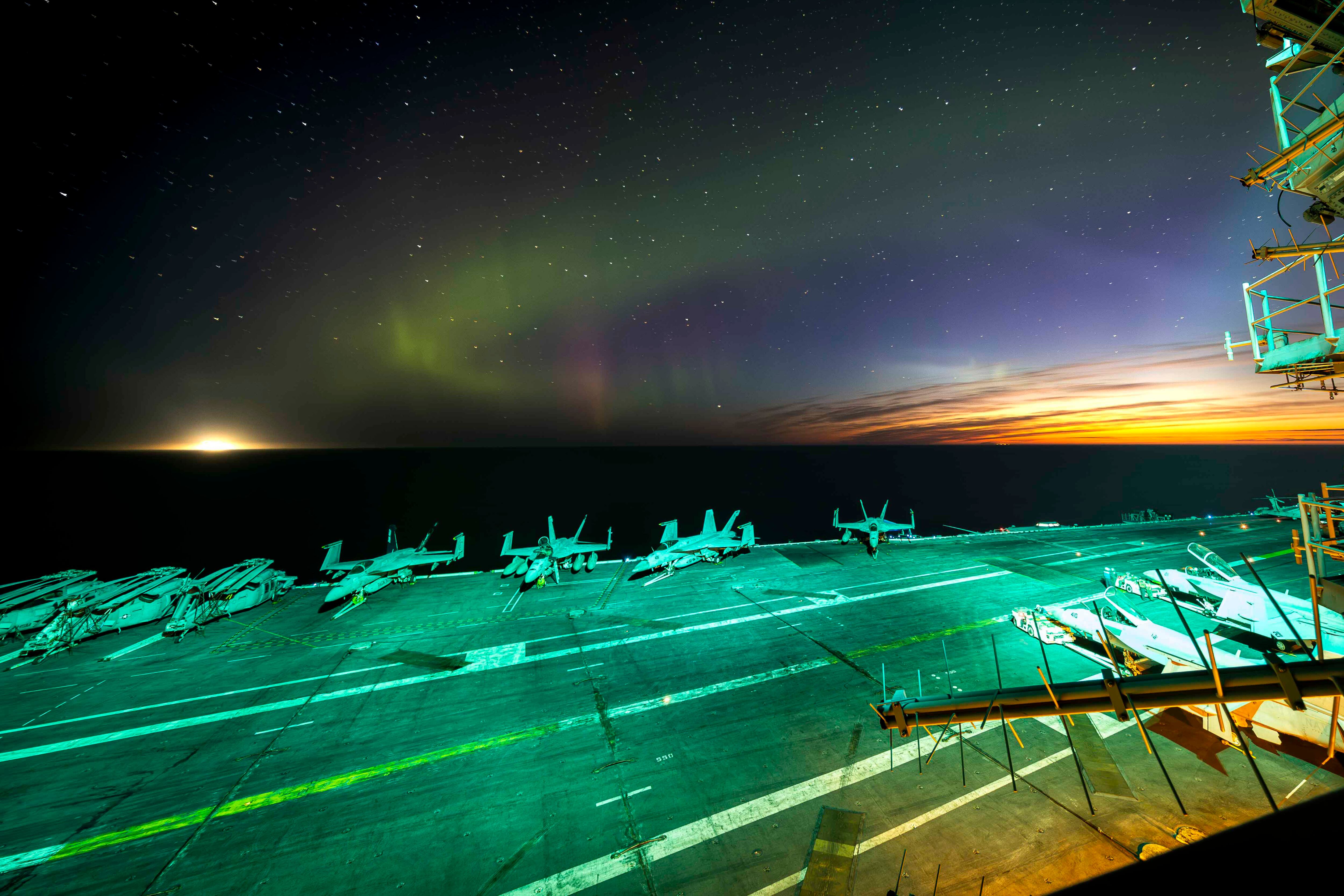 মধ্যপ্রাচ্য, ইউরোপে ক্যারিয়ার দক্ষিণ আমেরিকায় চলে যাওয়ায় কেউ অবশিষ্ট নেই মধ্যপ্রাচ্য, ইউরোপে ক্যারিয়ার দক্ষিণ আমেরিকায় চলে যাওয়ায় কেউ অবশিষ্ট নেই