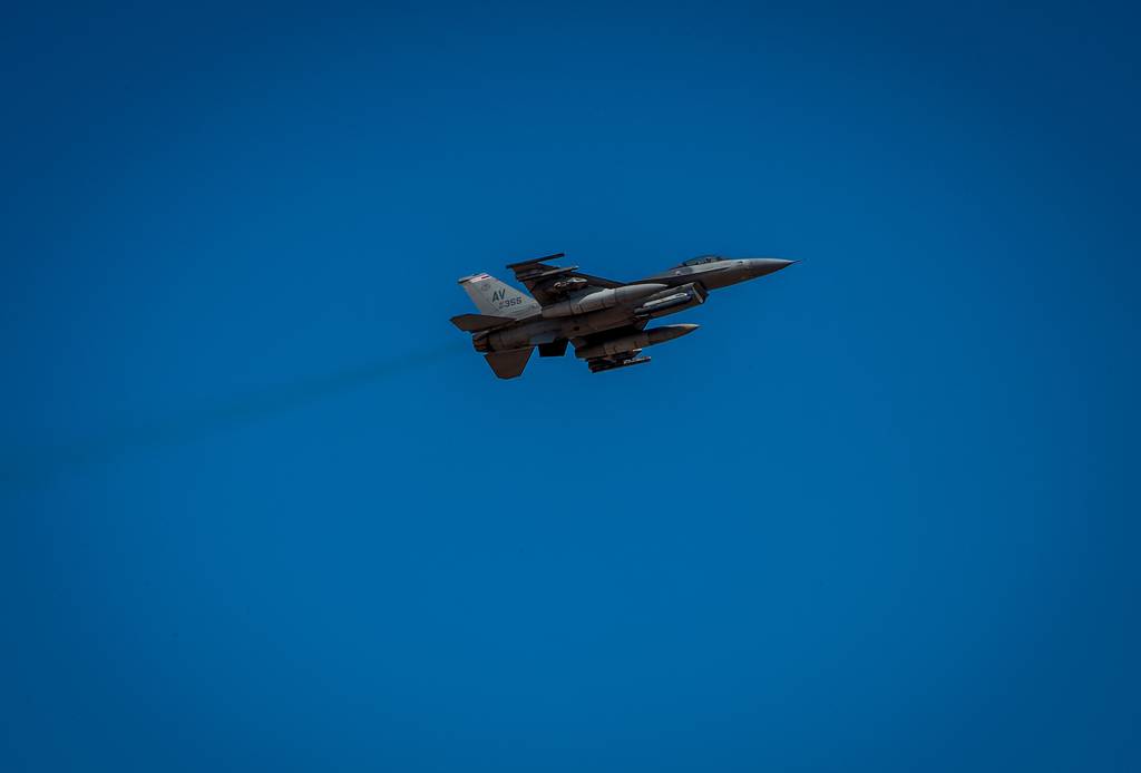 Trump Administration To Allow Bahrain F 16 Deal