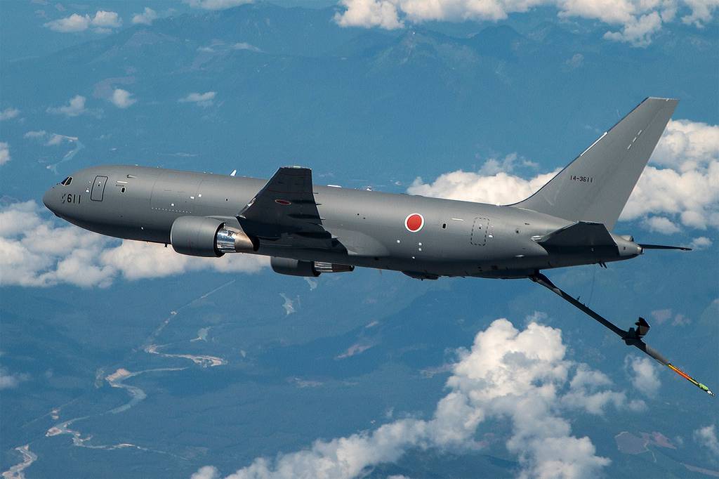 Jepang menjadi operator kapal tanker KC-46A non-Amerika pertama