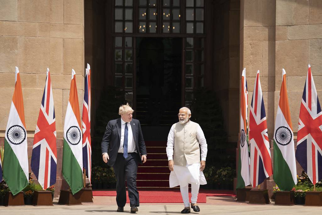 UK, India promise partnership on new fighter jet technology