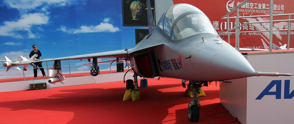Photo of Les EAU achètent 12 avions d’entraînement chinois L-15